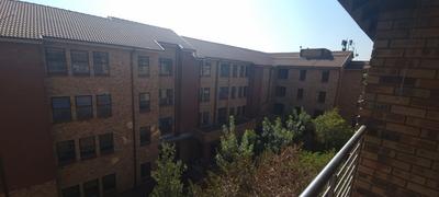 Apartment / Flat For Sale in Montana Tuine, Pretoria